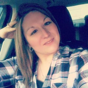 Meet your Posher, Carrie